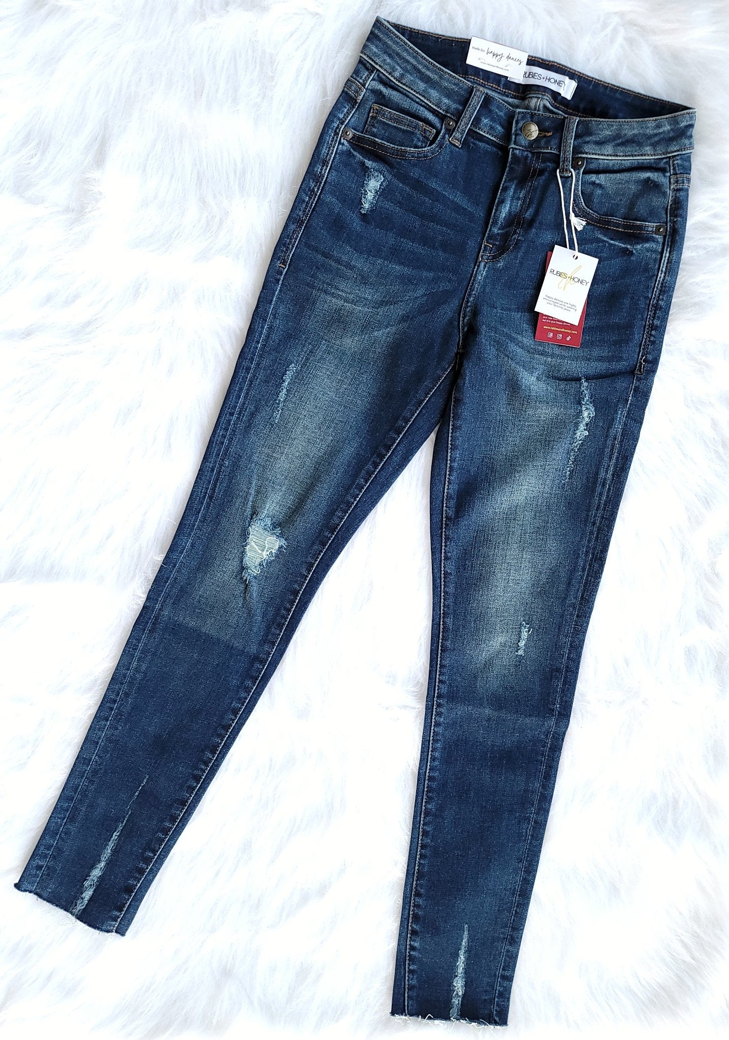 Curvy Ankle-Dstrssd Skinny Jeans