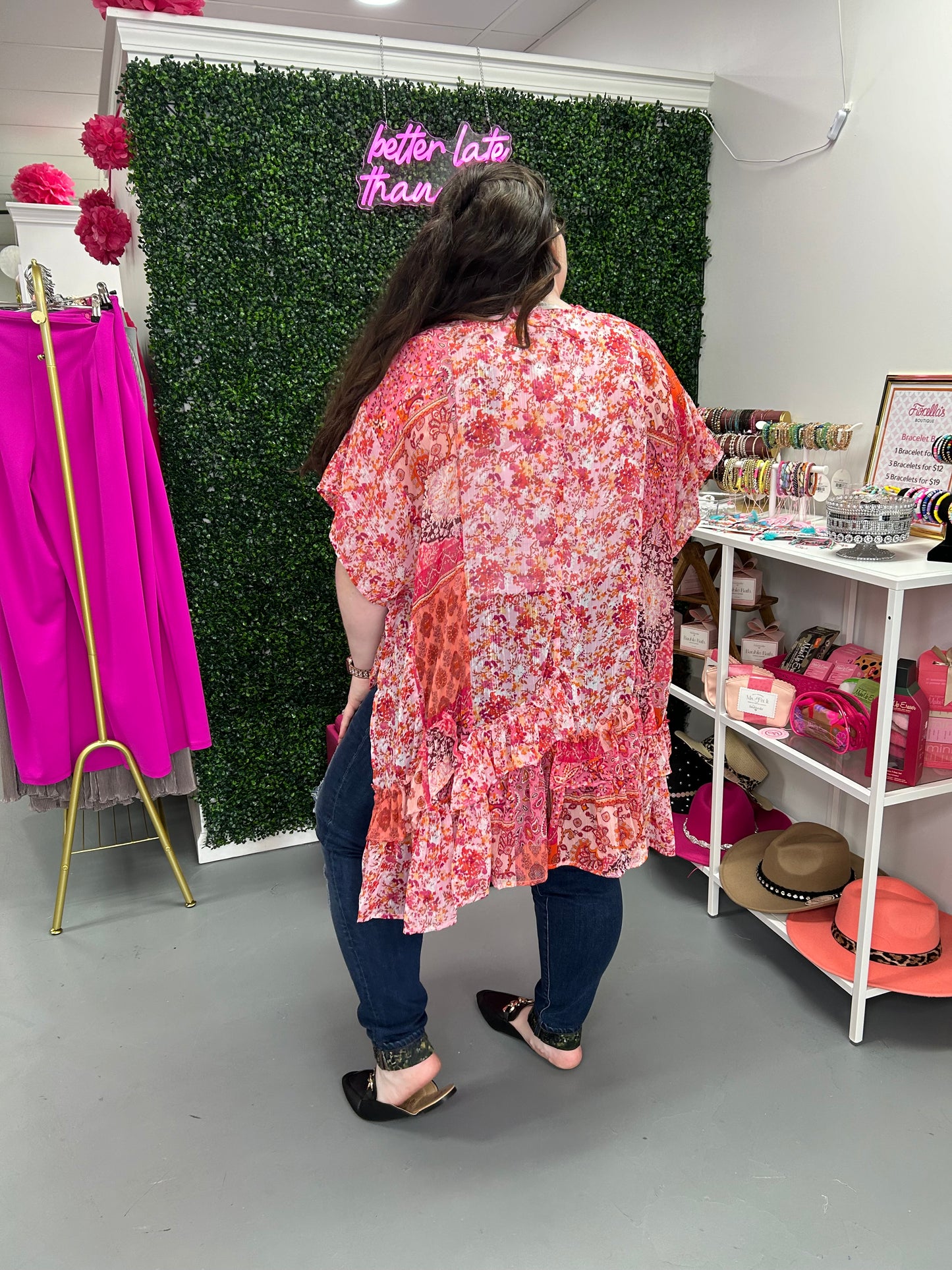 Curvy Floral Paisley Kimono