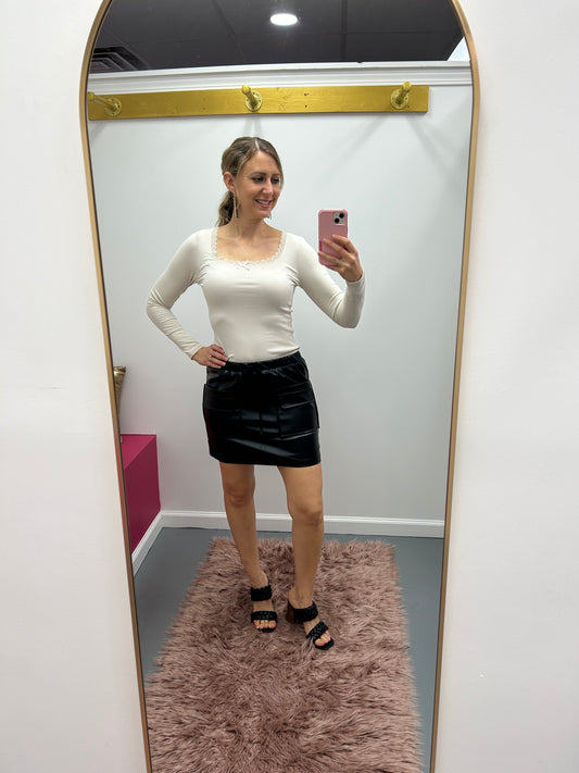 Cargo Vegan Leather Skirt Black