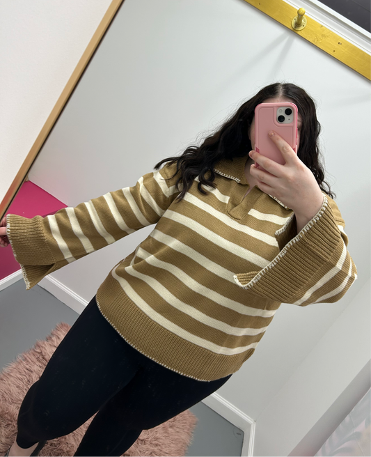 Curvy Stripe Collar Knit Sweater