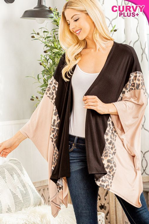 CURVY Flowy Animal Print Wrap