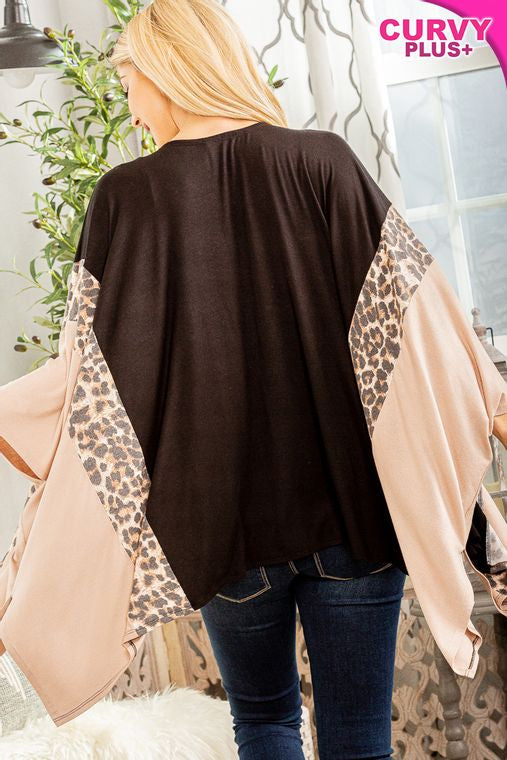 CURVY Flowy Animal Print Wrap